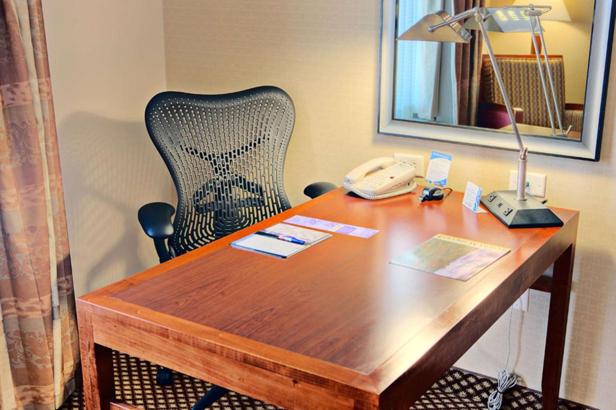Hilton Garden Inn Laramie Ngoại thất bức ảnh