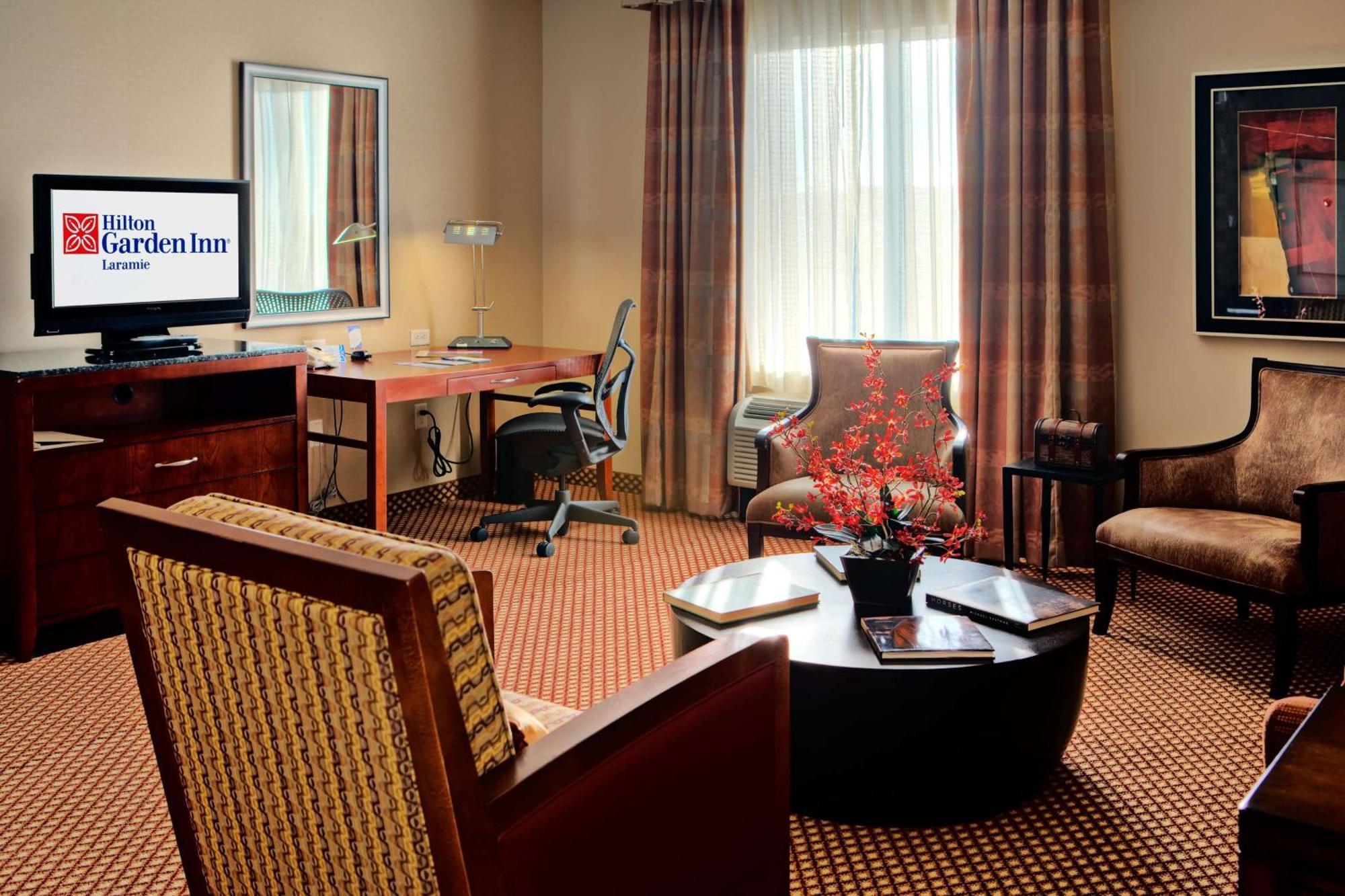 Hilton Garden Inn Laramie Ngoại thất bức ảnh