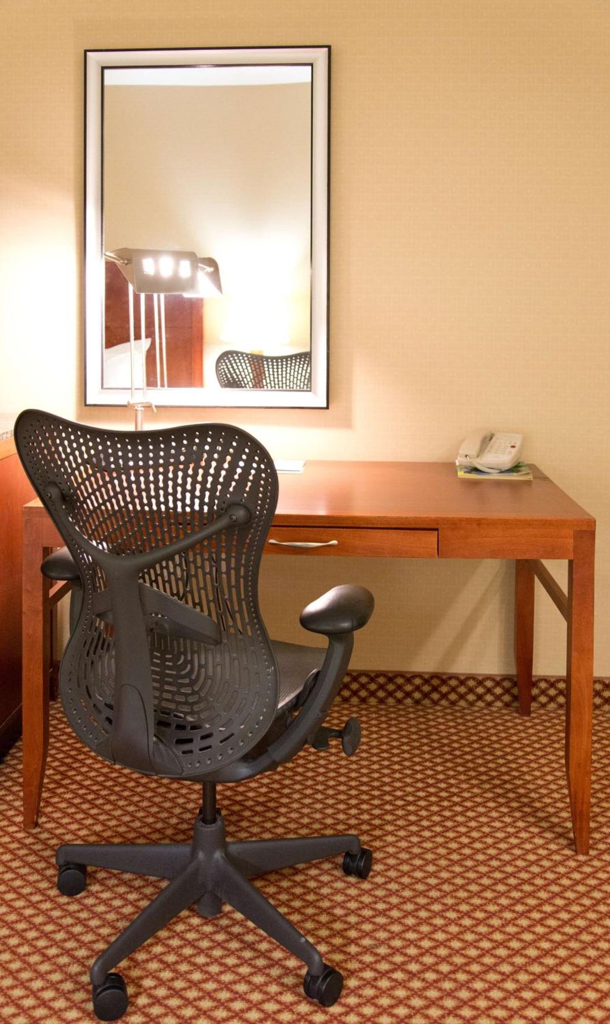 Hilton Garden Inn Laramie Ngoại thất bức ảnh