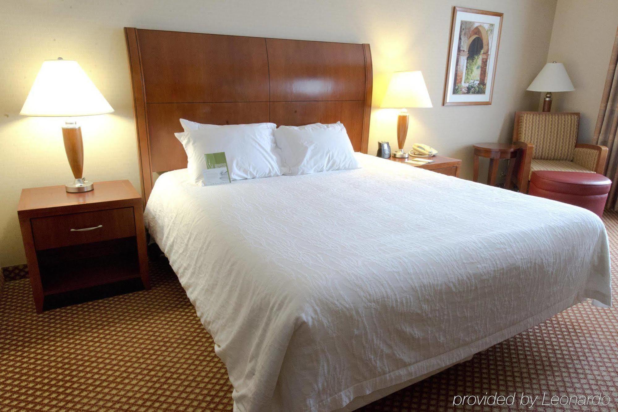 Hilton Garden Inn Laramie Ngoại thất bức ảnh
