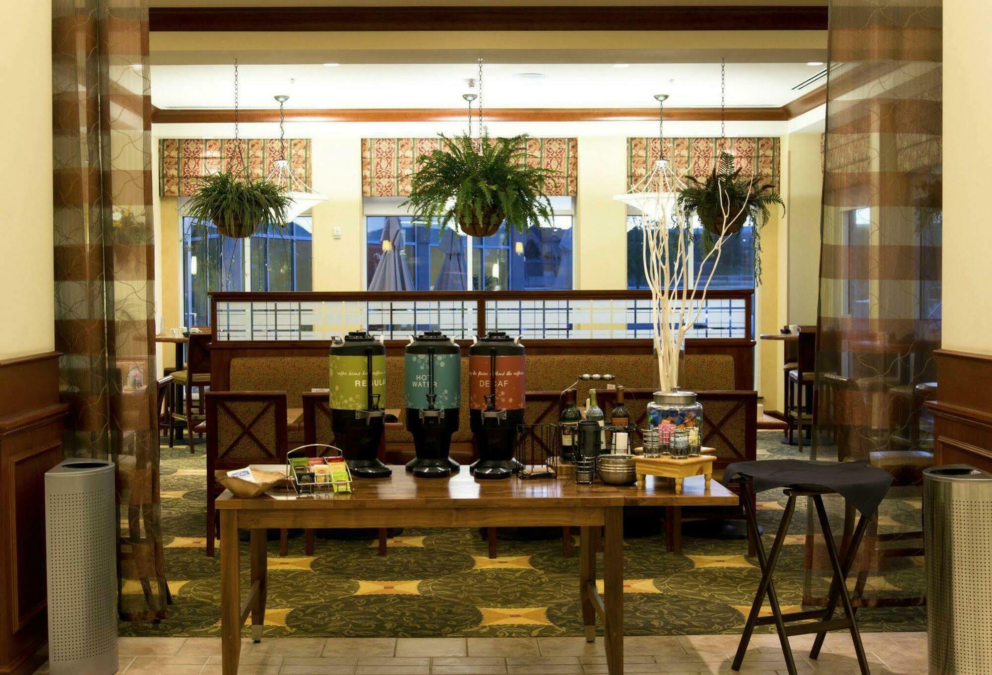 Hilton Garden Inn Laramie Ngoại thất bức ảnh